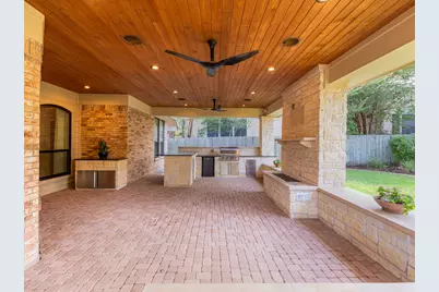 10025 Scull Creek Drive, Austin, TX 78730 - Photo 22