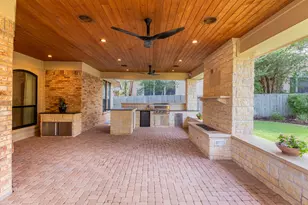 10025 Scull Creek Dr, Austin, TX 78730 - Photo 22