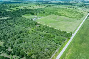 17509 Albert Voelker Rd, Elgin, TX 78621 - Photo 16