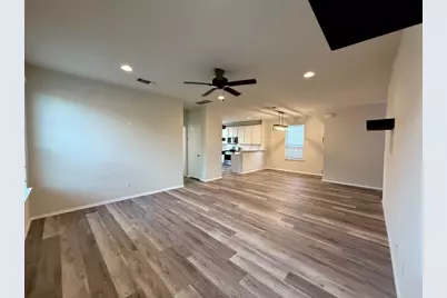 249 La Dera Drive, Liberty Hill, TX 78642 - Photo 8