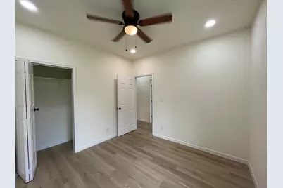 610 Pecan Valley Drive, San Antonio, TX 78220 - Photo 14