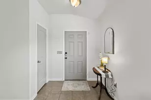102 Esparza Ct, Hutto, TX 78634 - Photo 6