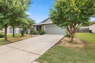 102 Esparza Ct, Hutto, TX 78634 - Photo 1