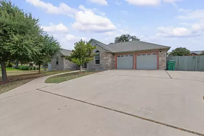 150 Chesterfield Drive, Kingsland, TX 78639 - Photo 4