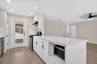 6222 Wagon Bend, Austin, TX 78744 - Photo 12