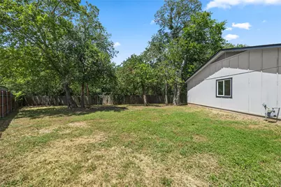 6222 Wagon Bend, Austin, TX 78744 - Photo 34