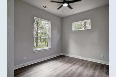 207 Waipahoehoe Drive, Bastrop, TX 78602 - Photo 32