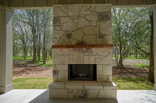 207 Waipahoehoe Dr, Bastrop, TX 78602 - Photo 4