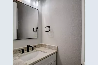 207 Waipahoehoe Drive, Bastrop, TX 78602 - Photo 36