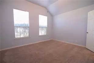 20201 Mustang Island Cir, Pflugerville, TX 78660 - Photo 12