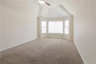20201 Mustang Island Cir, Pflugerville, TX 78660 - Photo 8