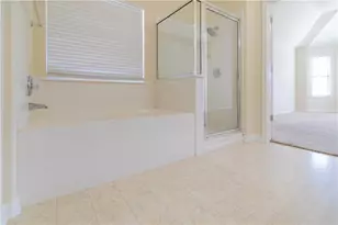 20201 Mustang Island Cir, Pflugerville, TX 78660 - Photo 10