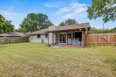 9913 Oak Hollow Drive, Austin, TX 78758 - Photo 34