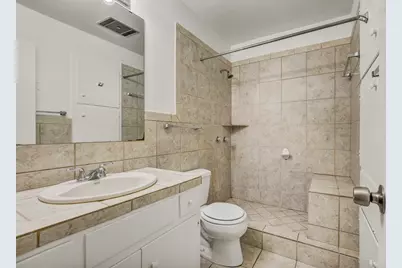 9913 Oak Hollow Drive, Austin, TX 78758 - Photo 18