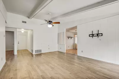 9913 Oak Hollow Drive, Austin, TX 78758 - Photo 8