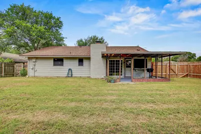 9913 Oak Hollow Drive, Austin, TX 78758 - Photo 34