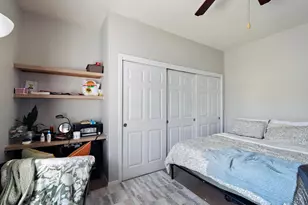 910 W 25th St, Austin, TX 78705 - Photo 14