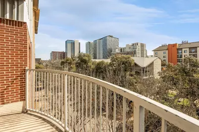 910 W 25th Street #406, Austin, TX 78705 - Photo 18