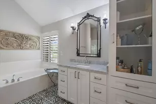 147 Long Wood Ave Ave, Lakeway, TX 78734 - Photo 20