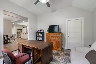 147 Long Wood Ave Ave, Lakeway, TX 78734 - Photo 8