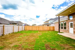 112 Rebel Red Rd, Liberty Hill, TX 78642 - Photo 28