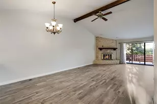 13 Oaks Pl, Lago Vista, TX 78645 - Photo 10