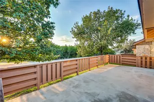 13 Oaks Pl, Lago Vista, TX 78645 - Photo 32