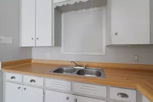 1012 Barbara Dr, San Marcos, TX 78666 - Photo 6