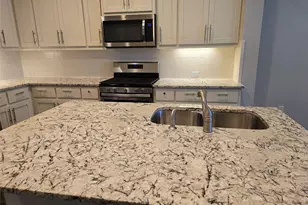 13800 Lyndhurst St, Austin, TX 78717 - Photo 8