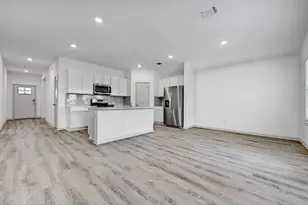 132 Sweetwater Crk Ln, Hutto, TX 78634 - Photo 10