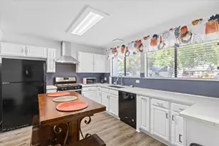 9820 Briar Ridge Dr, Austin, TX 78748 - Photo 4