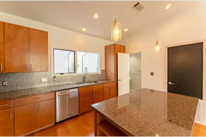 1702 S Lamar Boulevard #27, Austin, TX 78704 - Photo 6