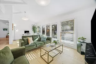 213 Lessin Ln, Austin, TX 78704 - Photo 10