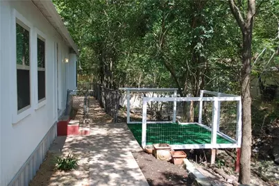 5712 Woodrow Avenue, Austin, TX 78756 - Photo 2