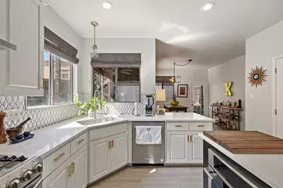 5601 Barker Ridge Drive, Austin, TX 78759 - Photo 10