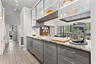 3806 Eagle Way, Round Rock, TX 78681 - Photo 8