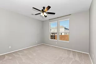 129 Bracken Fern Ln, Georgetown, TX 78626 - Photo 12