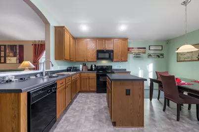 102 Camellia Drive, Hutto, TX 78634 - Photo 4