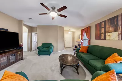 102 Camellia Drive, Hutto, TX 78634 - Photo 10