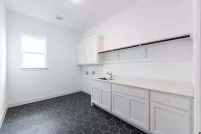 6808 Liberty Grotto Court, Lago Vista, TX 78645 - Photo 10