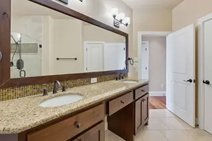 6533 E Hill Dr, Austin, TX 78731 - Photo 16