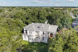 124 N Hamilton St, Gonzales, TX 78629 - Photo 32