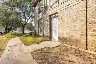 5805 Cougar Dr, Austin, TX 78745 - Photo 10