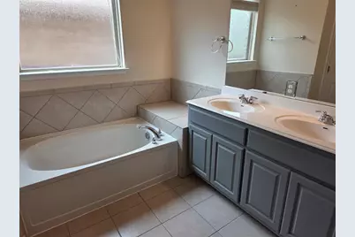 2832 Coral Valley Drive, Leander, TX 78641 - Photo 14