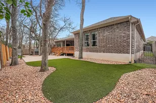 233 Arapaho Dr, Kyle, TX 78640 - Photo 32