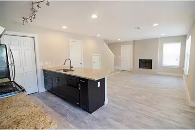 11901 Alpheus Avenue #B, Austin, TX 78759 - Photo 4