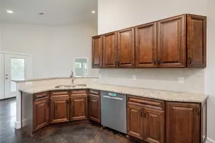 93 Primrose Ln, Marble Falls, TX 78654 - Photo 14