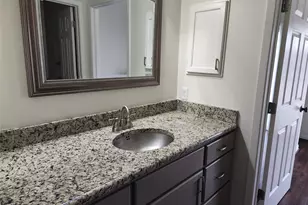 2313 Longview St, Austin, TX 78705 - Photo 10