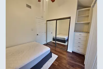 2313 Longview Street #205, Austin, TX 78705 - Photo 12