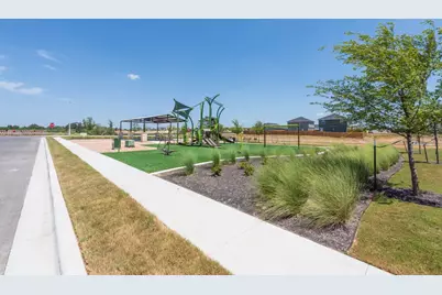 2115 Windflower Lane, Luling, TX 78648 - Photo 10